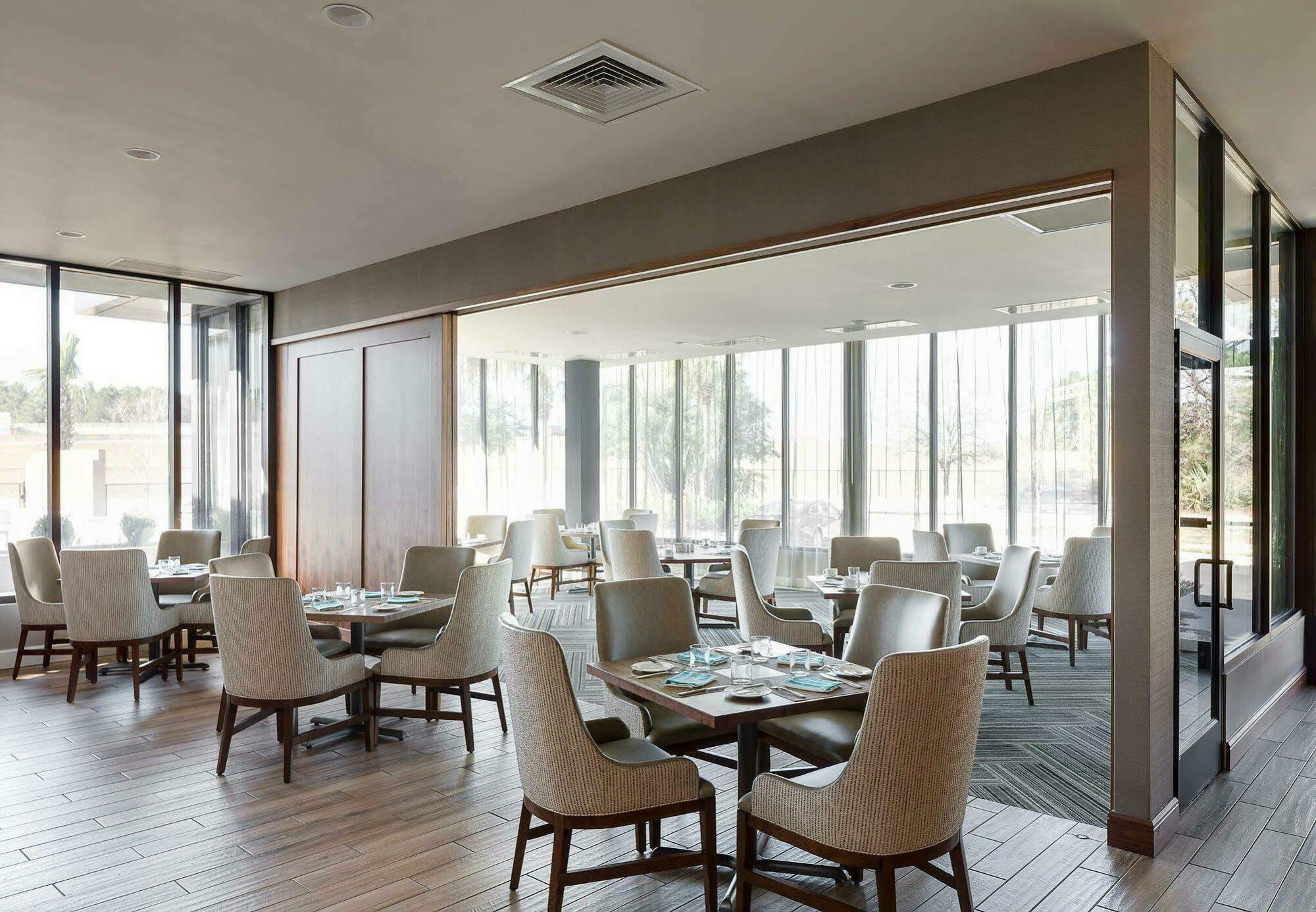 North Charleston Marriott Hotel Bagian luar foto